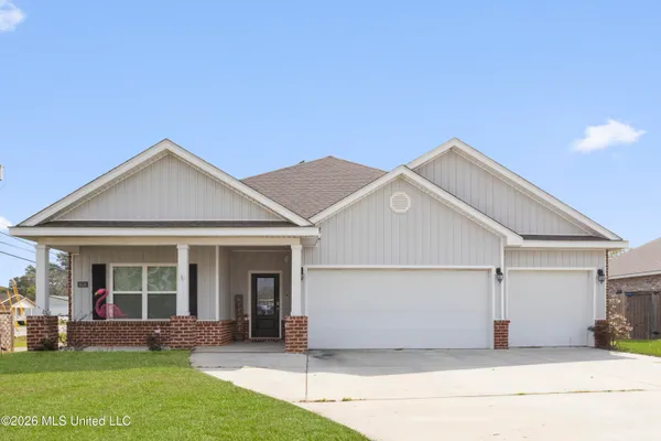 $369,900 | 9556 Mallette Drive, Biloxi, MS 39532