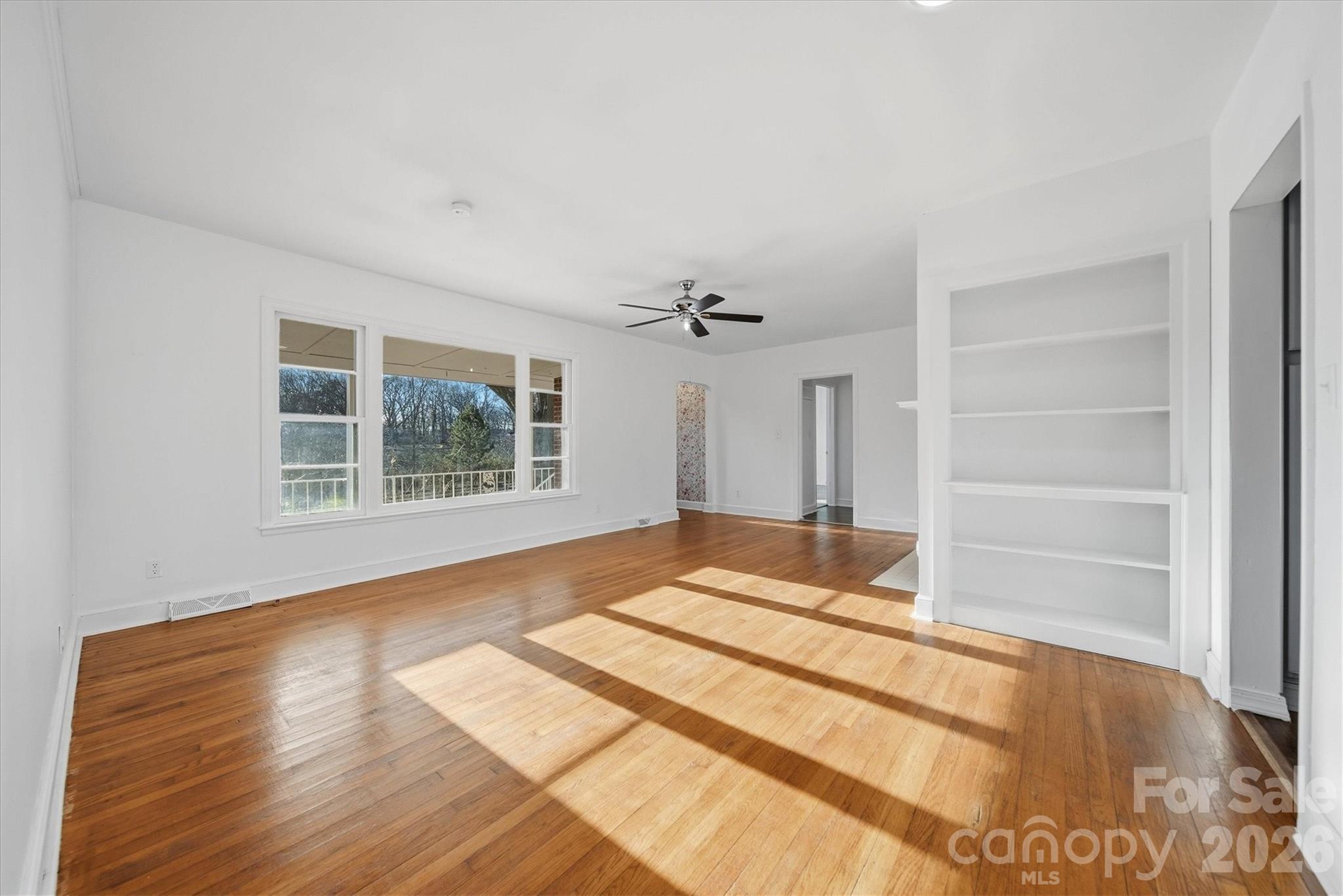 915 Airport Road Shelby, NC 28150 - Photo 7 of 37 a bedroom with a bed and a window