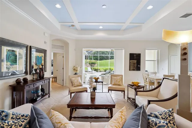 $800,000 | 8416 Abingdon Court, University Park, FL 34201