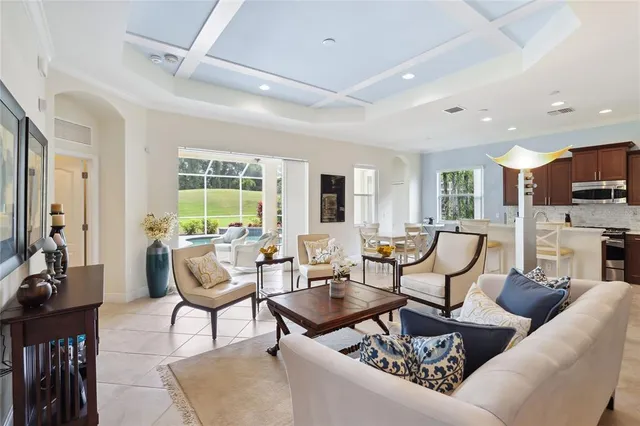 $800,000 | 8416 Abingdon Court, University Park, FL 34201