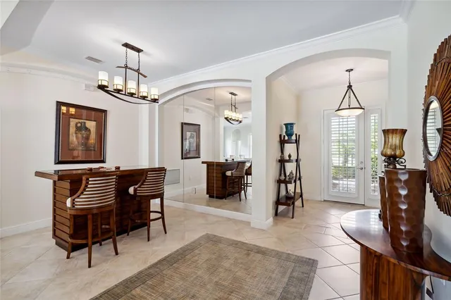 $800,000 | 8416 Abingdon Court, University Park, FL 34201