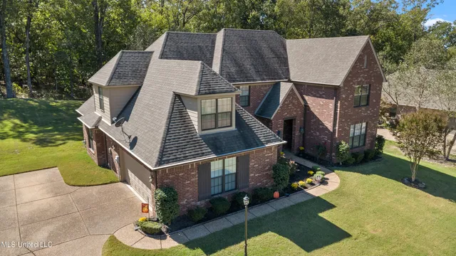 $453,000 | 7455 Featherston Cove, Olive Branch, MS 38654