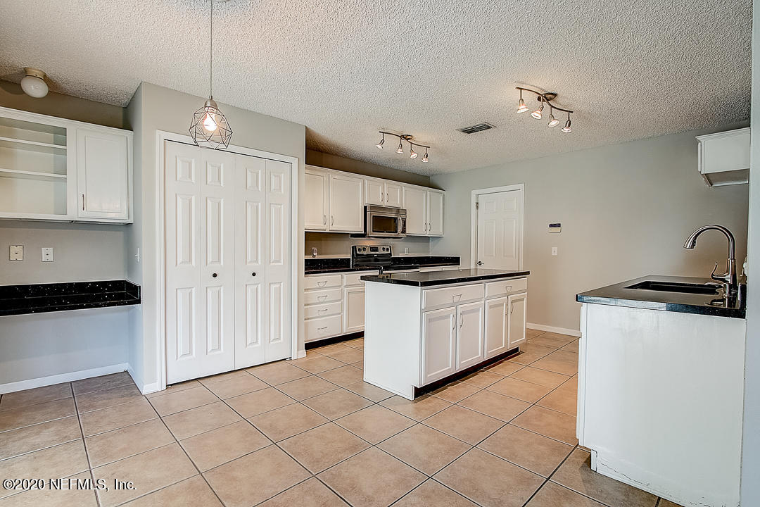 58 Reeding Ridge Drive West Jacksonville, FL 32225 - Photo 13 of 31 listing_12