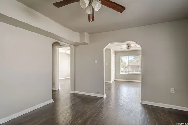 $1,050 | 2323 Arbor Place, Unit 3, San Antonio, TX 78207