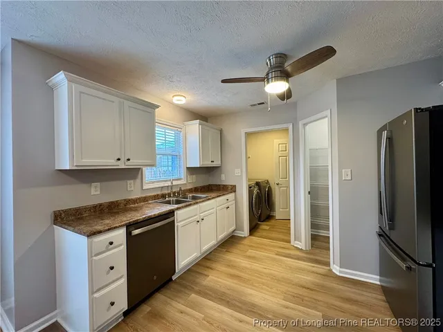 $1,800 | 2202 Foster Gwin Lane, Fayetteville, NC 28304