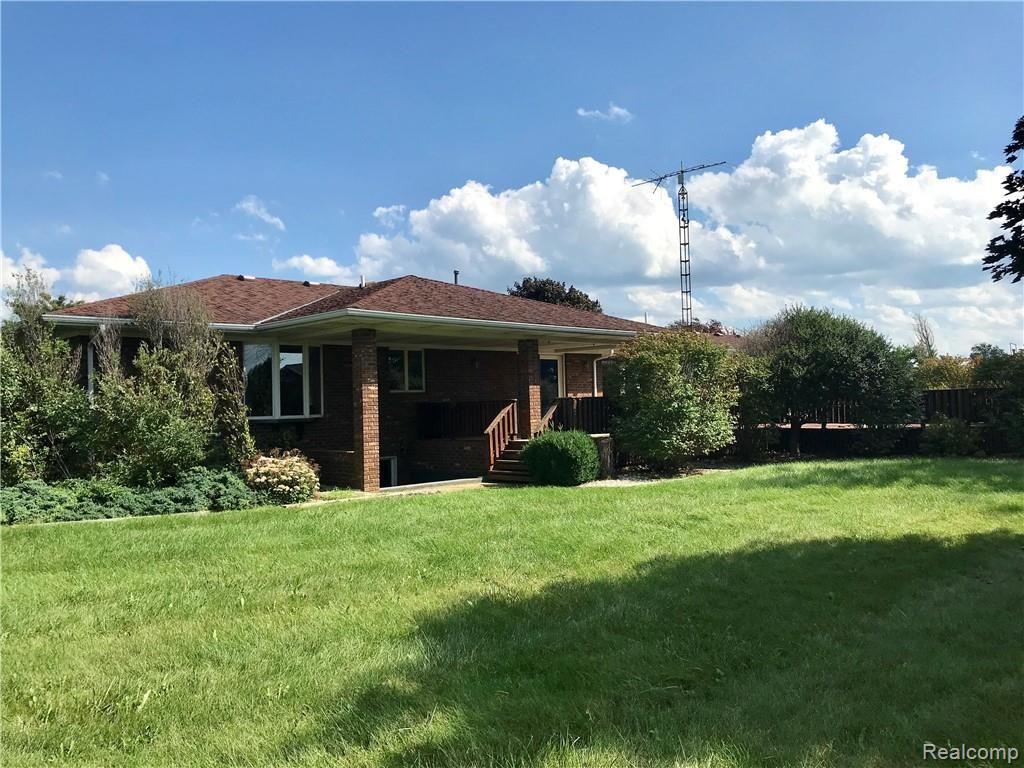 5110 South Sandusky Road Peck, MI 48466 - Photo 24 of 51 home- rear.jpeg