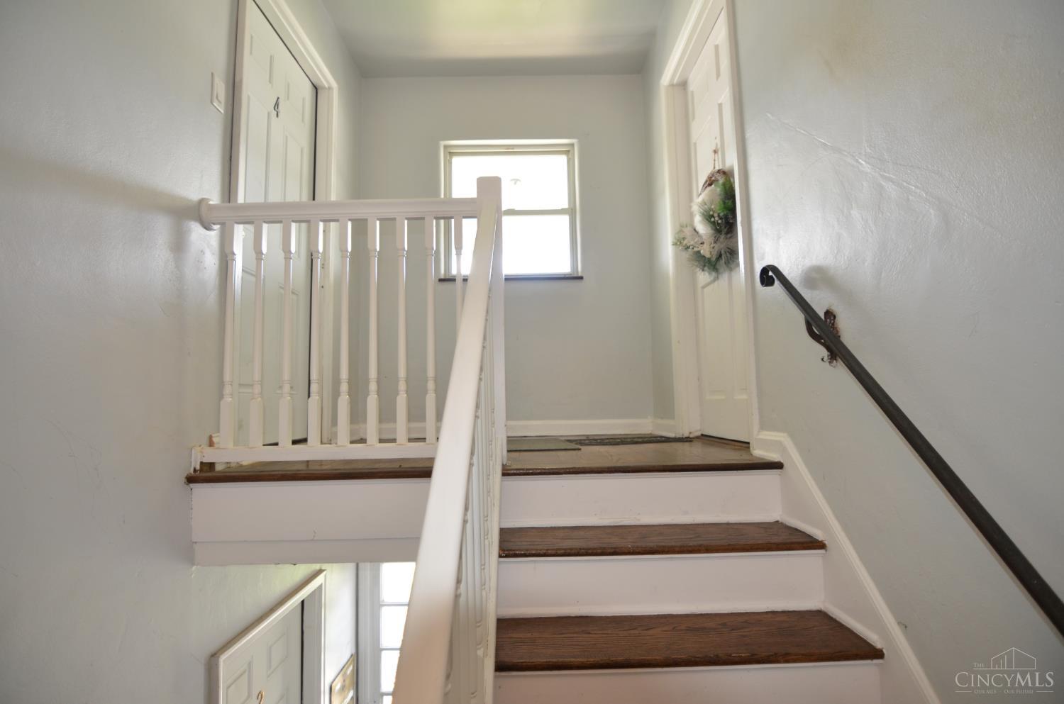 6655 Montgomery Road Cincinnati, OH 45213 - Photo 2 of 21