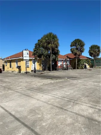 a house view with a outdoor space