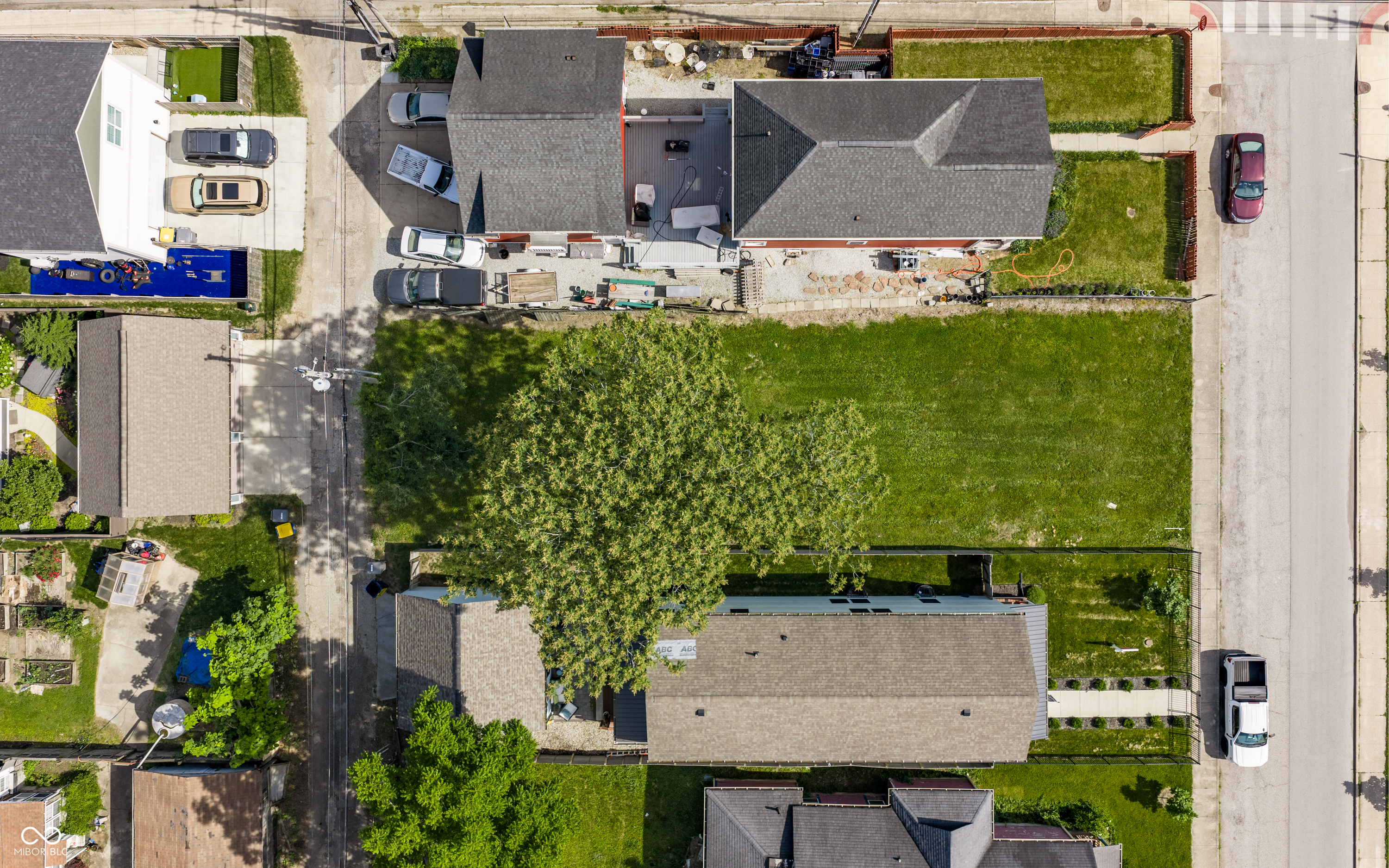 1824 Ruckle Street Indianapolis, IN 46202 - Photo 6 of 15