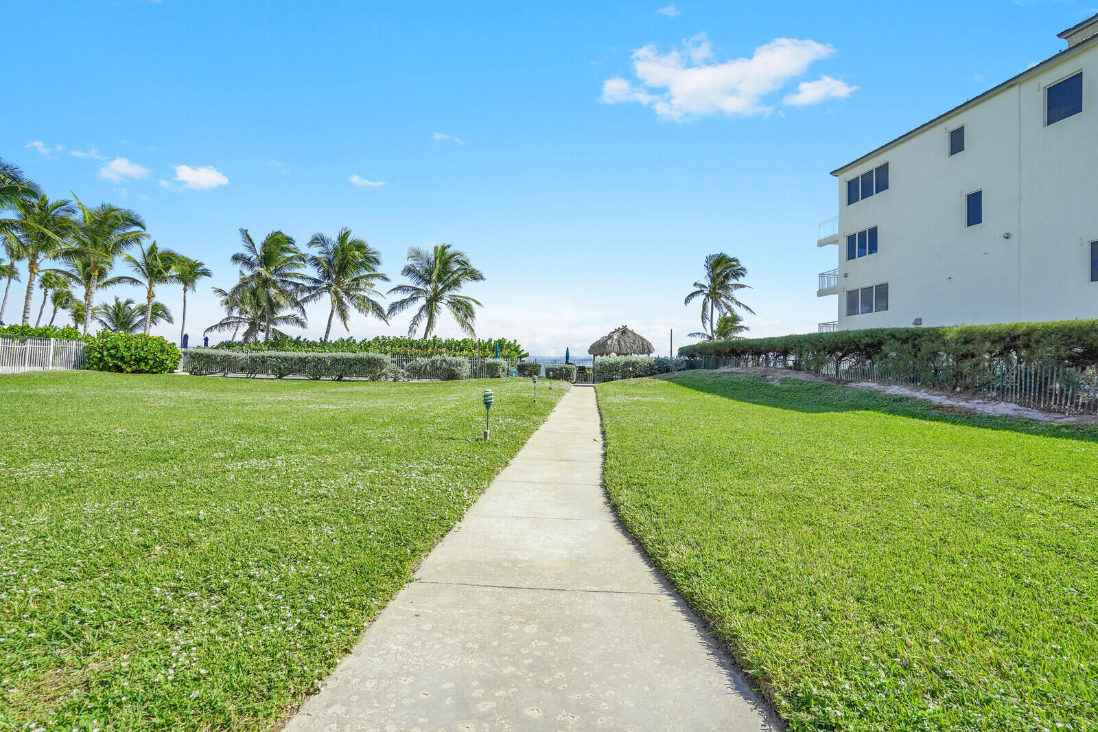 3051 South Ocean Boulevard, Unit 7020 Boca Raton, FL 33432 - Photo 38 of 41 29_Image_29_mls
