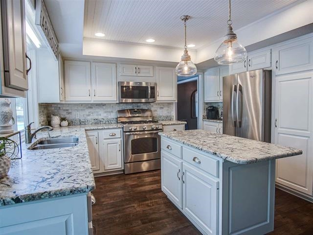 10220 Garman Road Leo, IN 46765 - Photo 4 of 25 Gallery Image 4