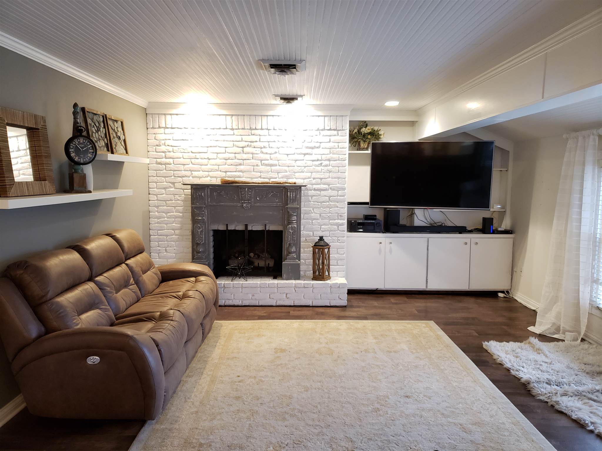 10220 Garman Road Leo, IN 46765 - Photo 8 of 25 Gallery Image 8