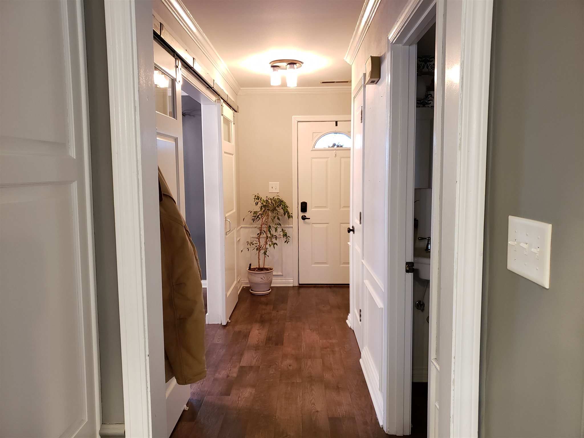 10220 Garman Road Leo, IN 46765 - Photo 9 of 25 Gallery Image 9