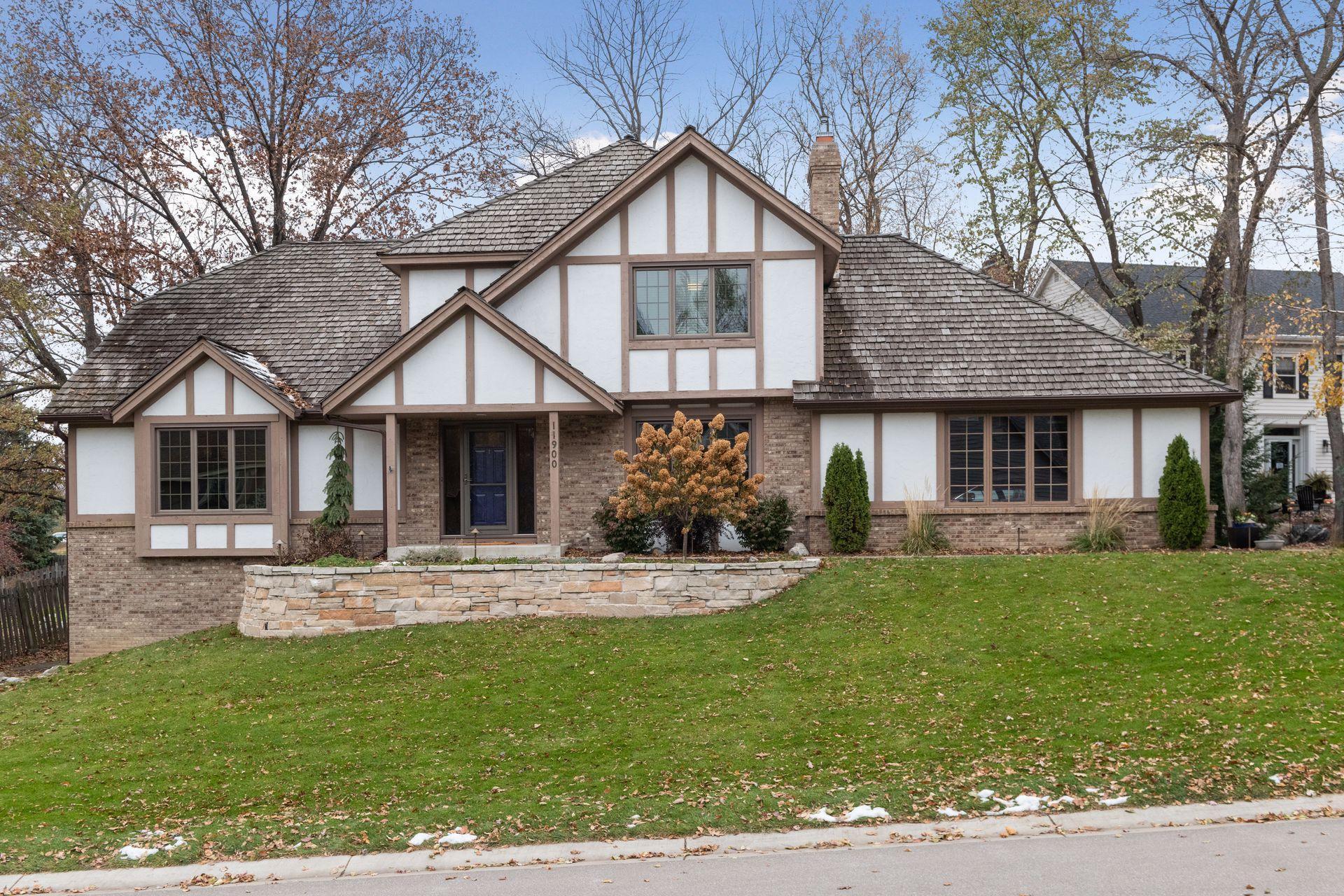 11900 Waterford Road Eden Prairie, MN 55347 - Photo 1 of 1 Gallery Image 1