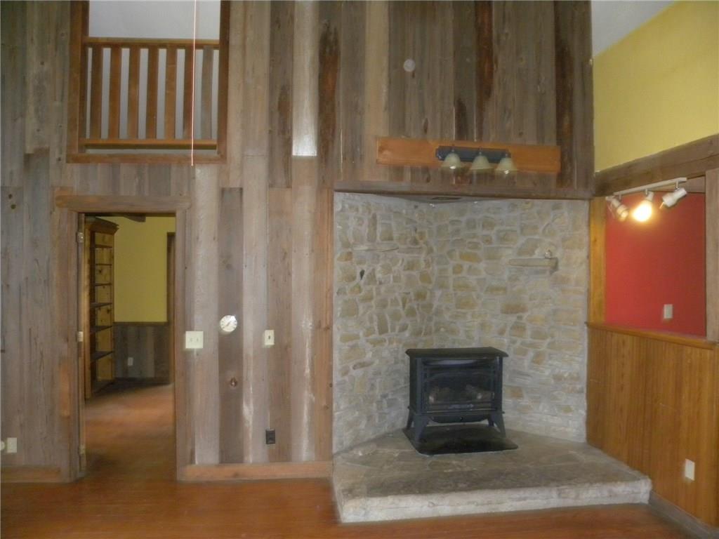 1768 Less Traveled Road Nashville, IN 47448 - Photo 7 of 21 Gallery Image 7