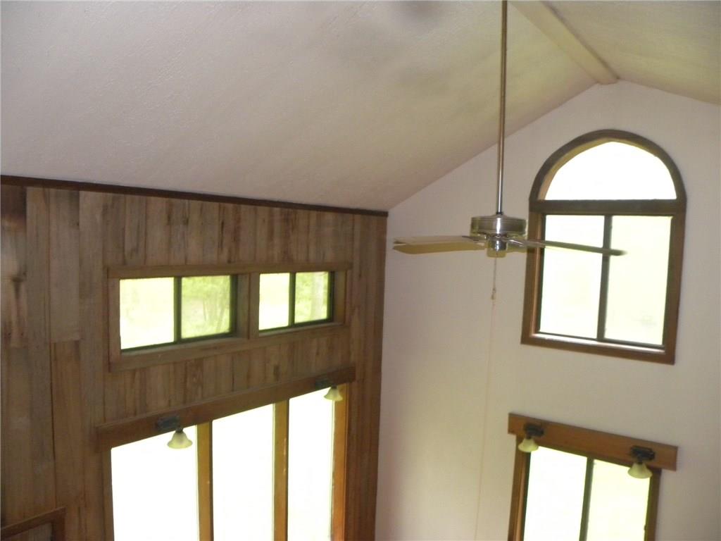 1768 Less Traveled Road Nashville, IN 47448 - Photo 10 of 21 Gallery Image 10