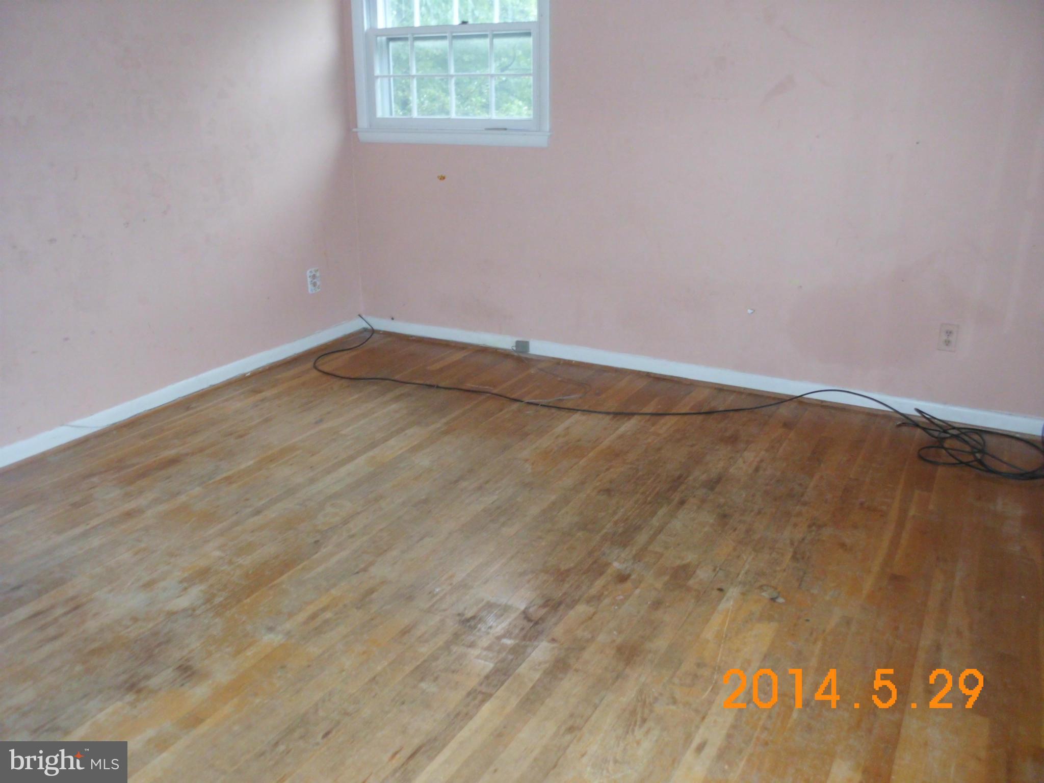 8500 Chervil Road Lanham, MD 20706 - Photo 11 of 12 Bedroom