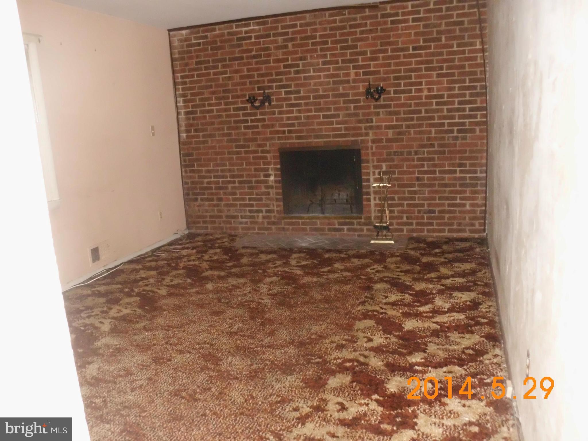 8500 Chervil Road Lanham, MD 20706 - Photo 5 of 12 Family Room
