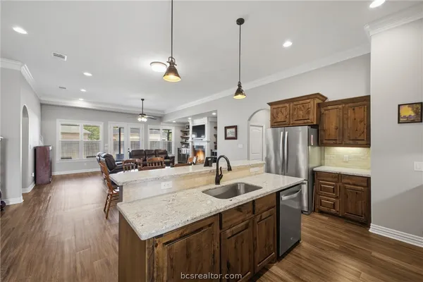 $389,000 | 3114 Peterson Way, Bryan, TX 77802