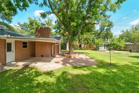 $439,000 | 811 Newport Avenue, Austin, TX 78753