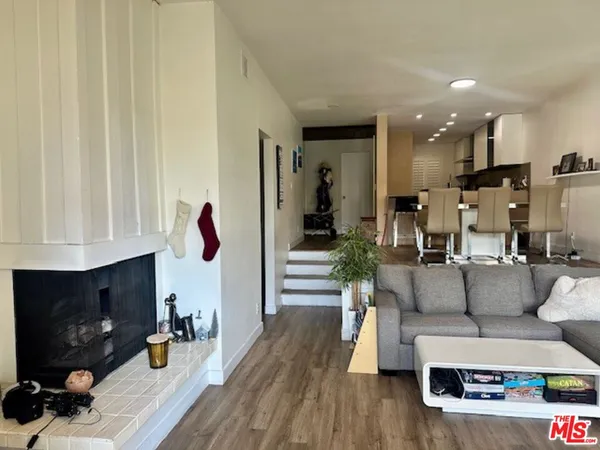 $5,200 | 7217 Marina Pacifica Drive, Long Beach, CA 90803