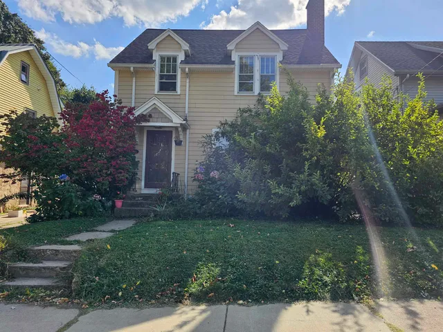 $639,900 | 2725 Kendall Avenue, Madison, WI 53705