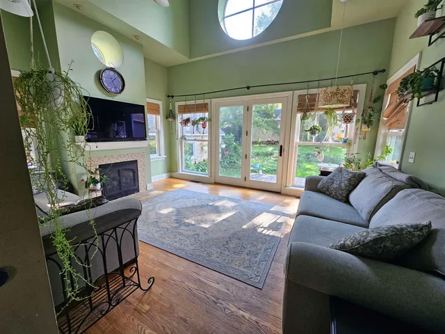 $629,900 | 2725 Kendall Avenue, Madison, WI 53705