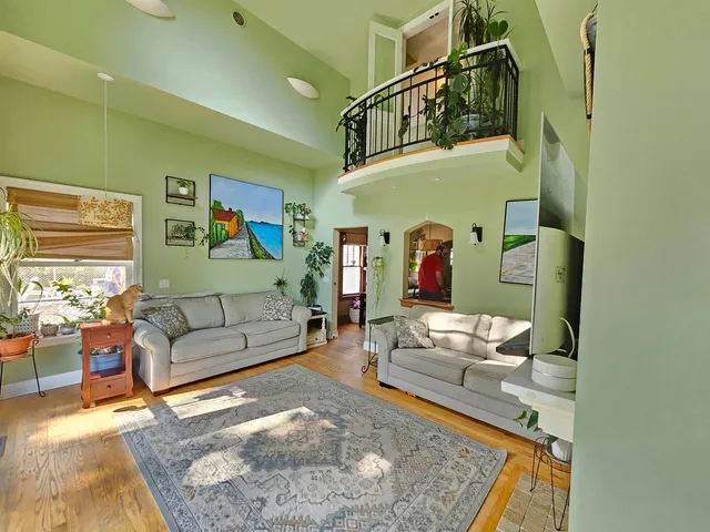 $629,900 | 2725 Kendall Avenue, Madison, WI 53705