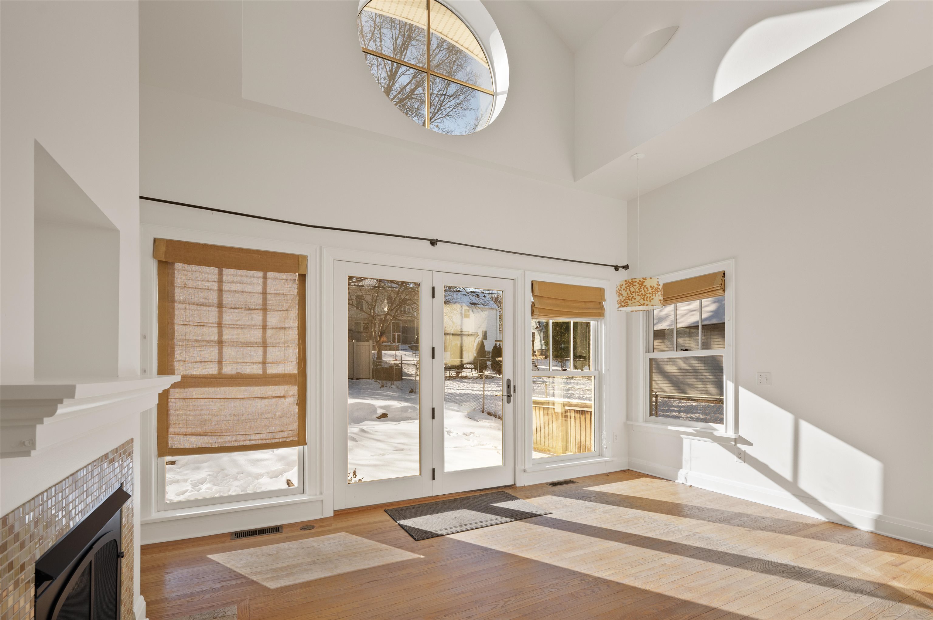 2725 Kendall Avenue Madison, WI 53705 - Photo 15 of 34