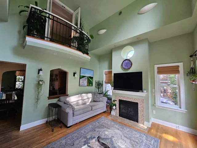 $629,900 | 2725 Kendall Avenue, Madison, WI 53705