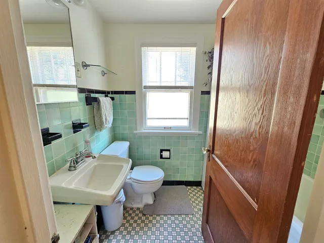 $629,900 | 2725 Kendall Avenue, Madison, WI 53705