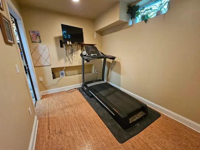 $629,900 | 2725 Kendall Avenue, Madison, WI 53705