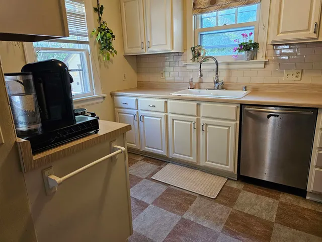 $629,900 | 2725 Kendall Avenue, Madison, WI 53705