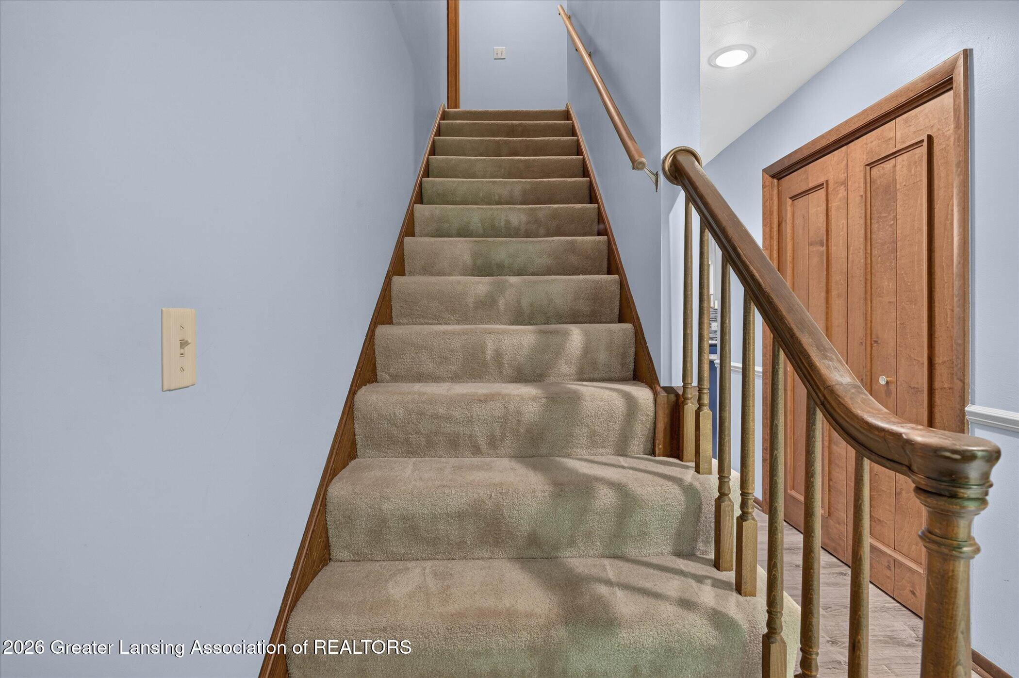 5705 Lakeview Drive Perry, MI 48872 - Photo 29 of 52 25-5705-Lakeview-Dr-WindowStill