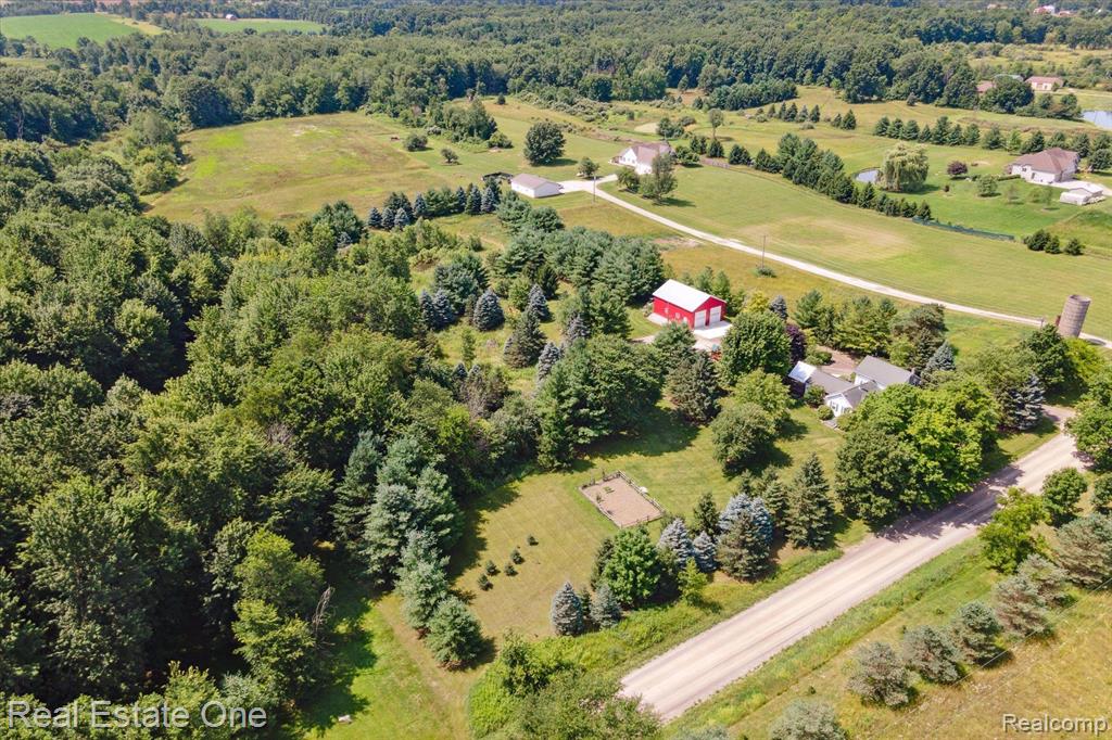 5029 Sullivan Road Lapeer, MI 48446 - Photo 48 of 59
