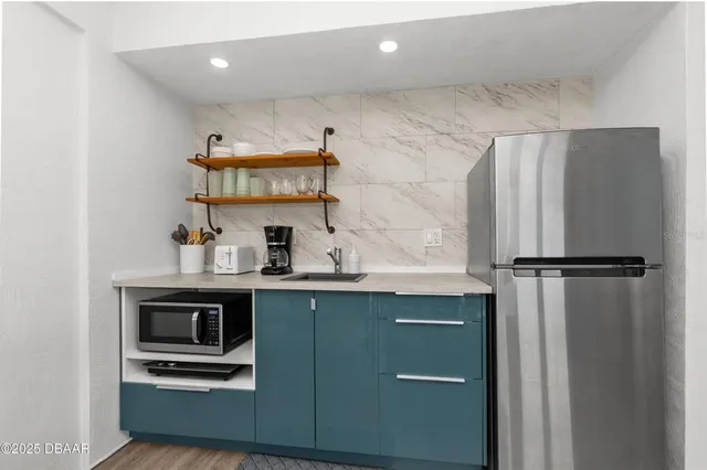 $164,000 | 219 South Atlantic Avenue, Unit 333, Daytona Beach, FL 32118