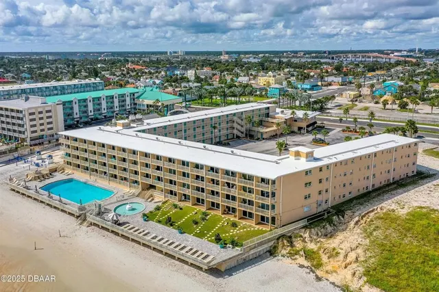 $164,000 | 219 South Atlantic Avenue, Unit 333, Daytona Beach, FL 32118