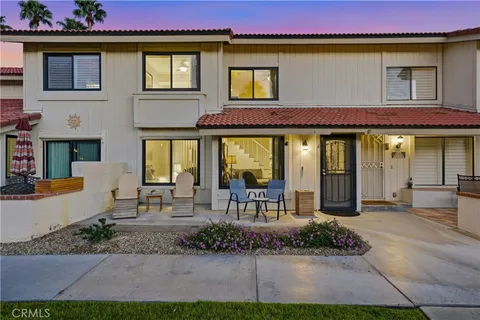 $450,000 | 6147 Arroyo Road, Unit 4, Palm Springs, CA 92264