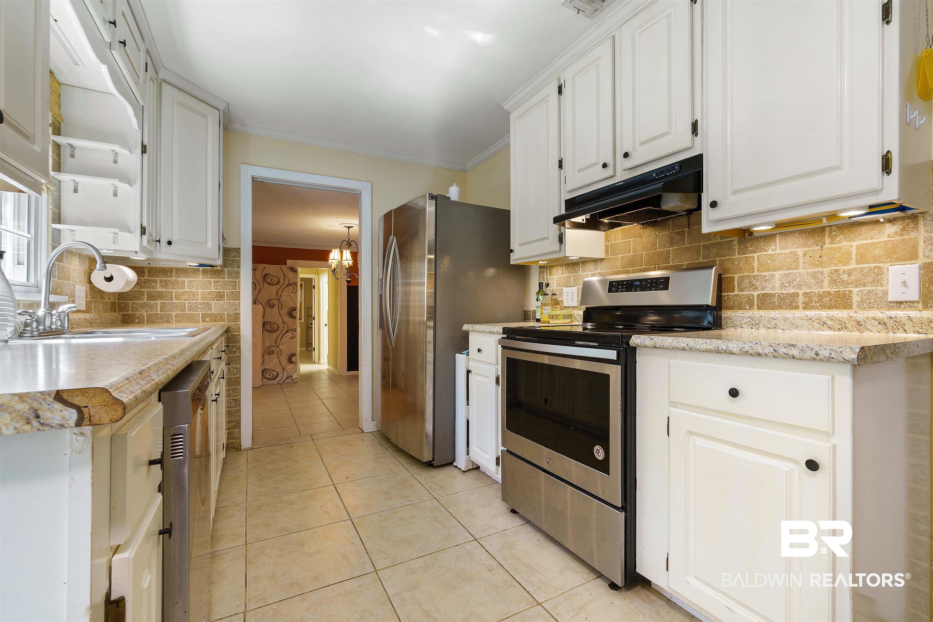 11350 Weeks Bay Road Foley, AL 36535 - Photo 5 of 32