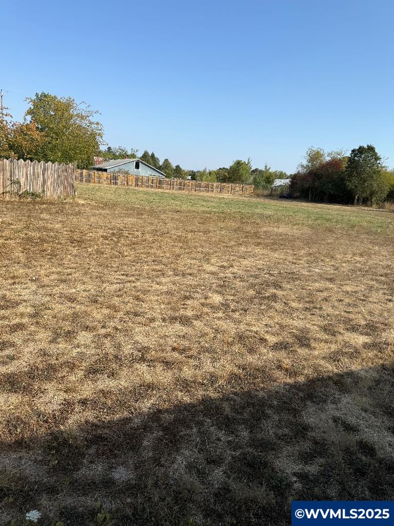 3 Orchard Street Monroe, OR 97456 - Photo 3 of 9