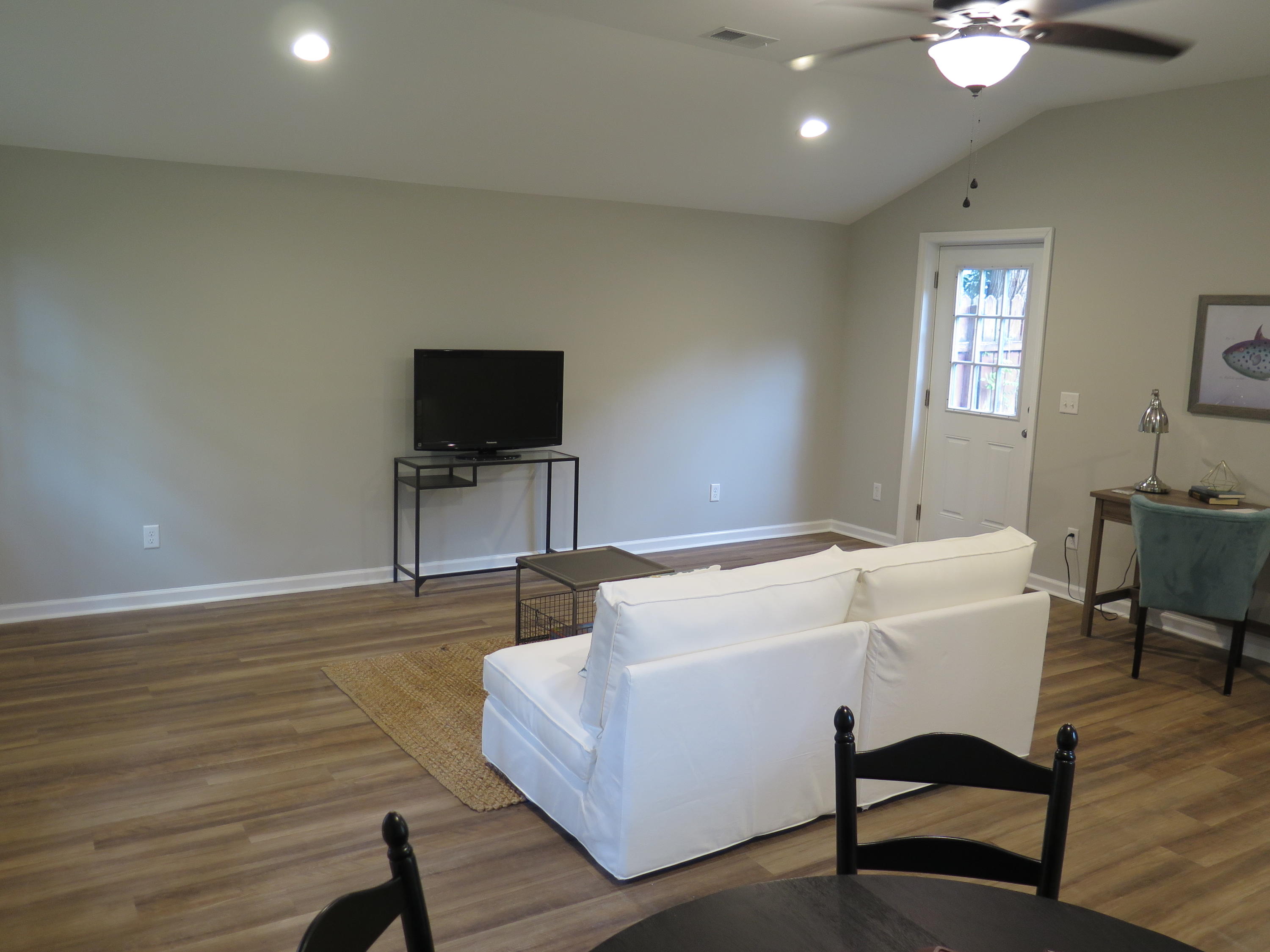 1211 Chesterfield Road North Charleston, SC 29405 - Photo 29 of 36 IMG_2716