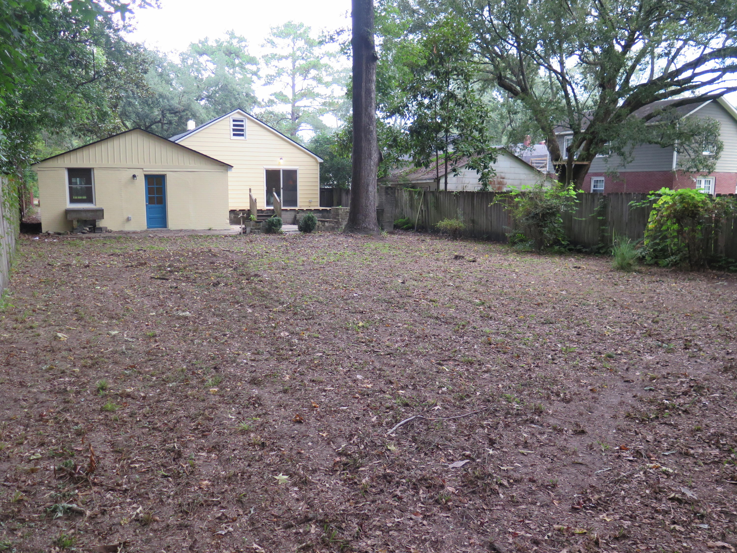 1211 Chesterfield Road North Charleston, SC 29405 - Photo 33 of 36 IMG_2709
