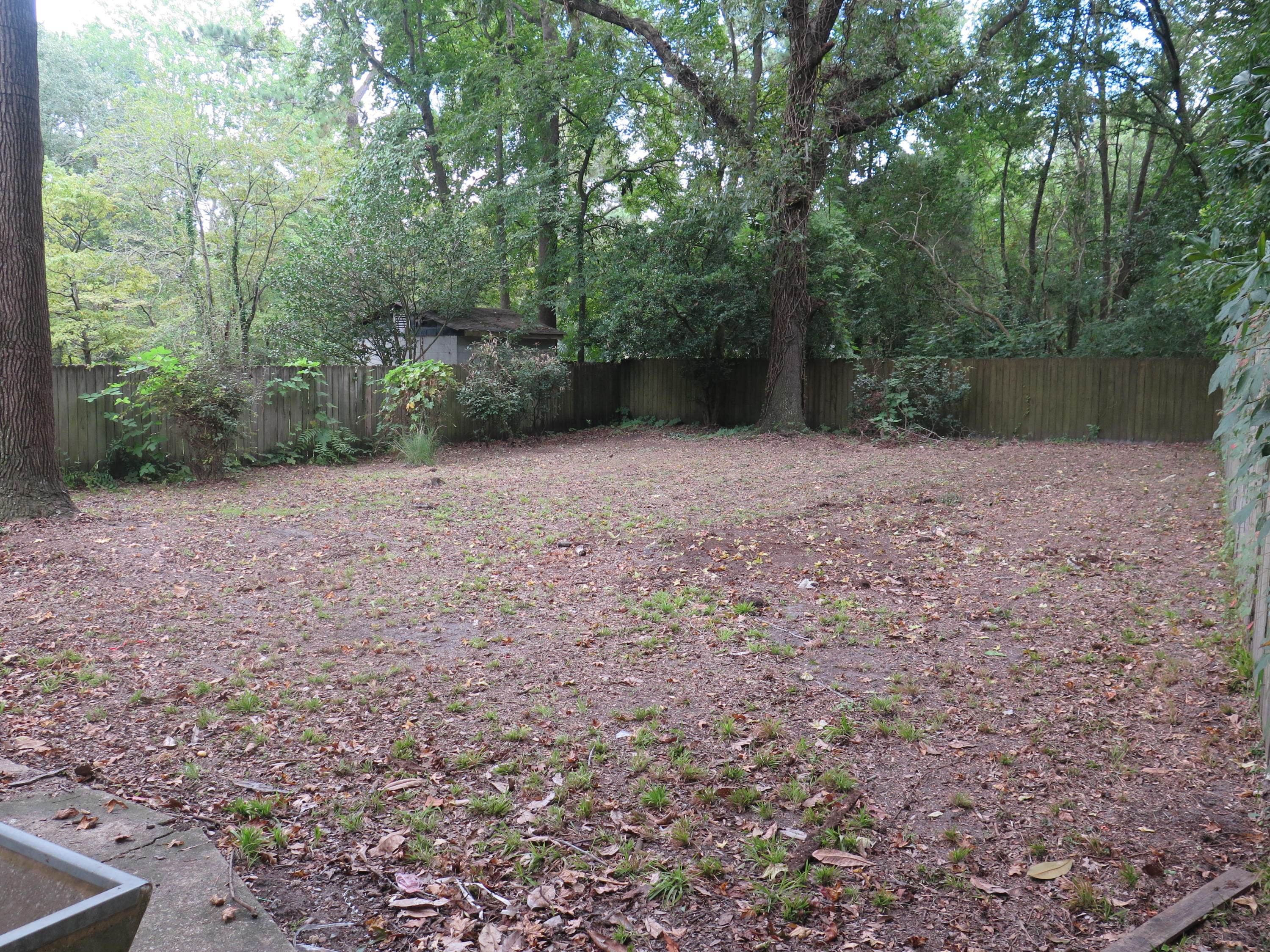 1211 Chesterfield Road North Charleston, SC 29405 - Photo 34 of 36 IMG_2733