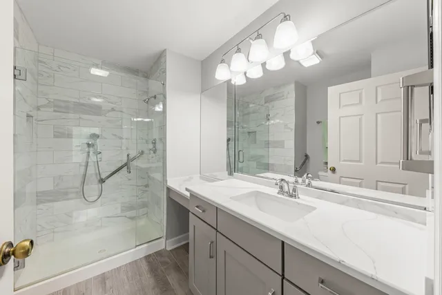 $315,000 | 30-w012 Mayfair Court, Warrenville, IL 60555