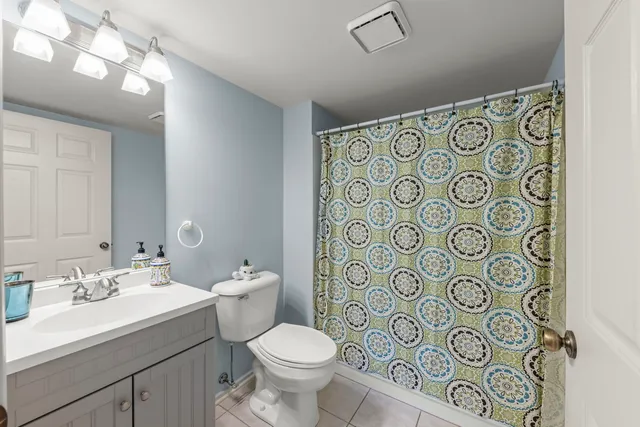 $315,000 | 30-w012 Mayfair Court, Warrenville, IL 60555