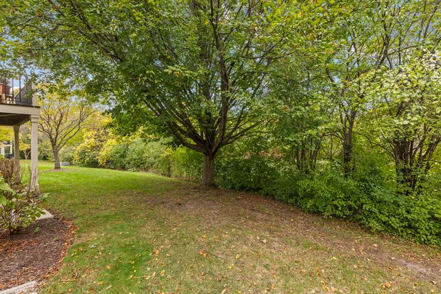 $315,000 | 30-w012 Mayfair Court, Warrenville, IL 60555