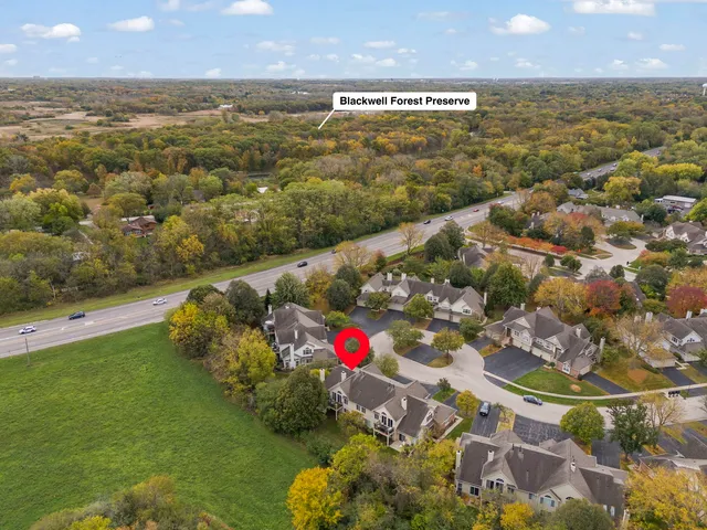 $315,000 | 30-w012 Mayfair Court, Warrenville, IL 60555