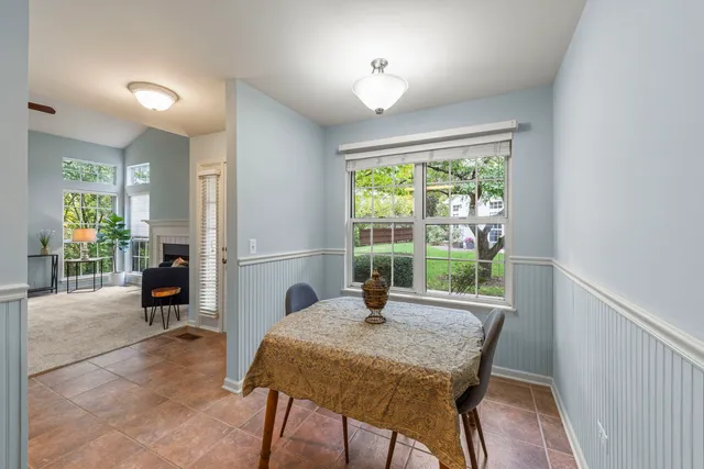 $315,000 | 30-w012 Mayfair Court, Warrenville, IL 60555