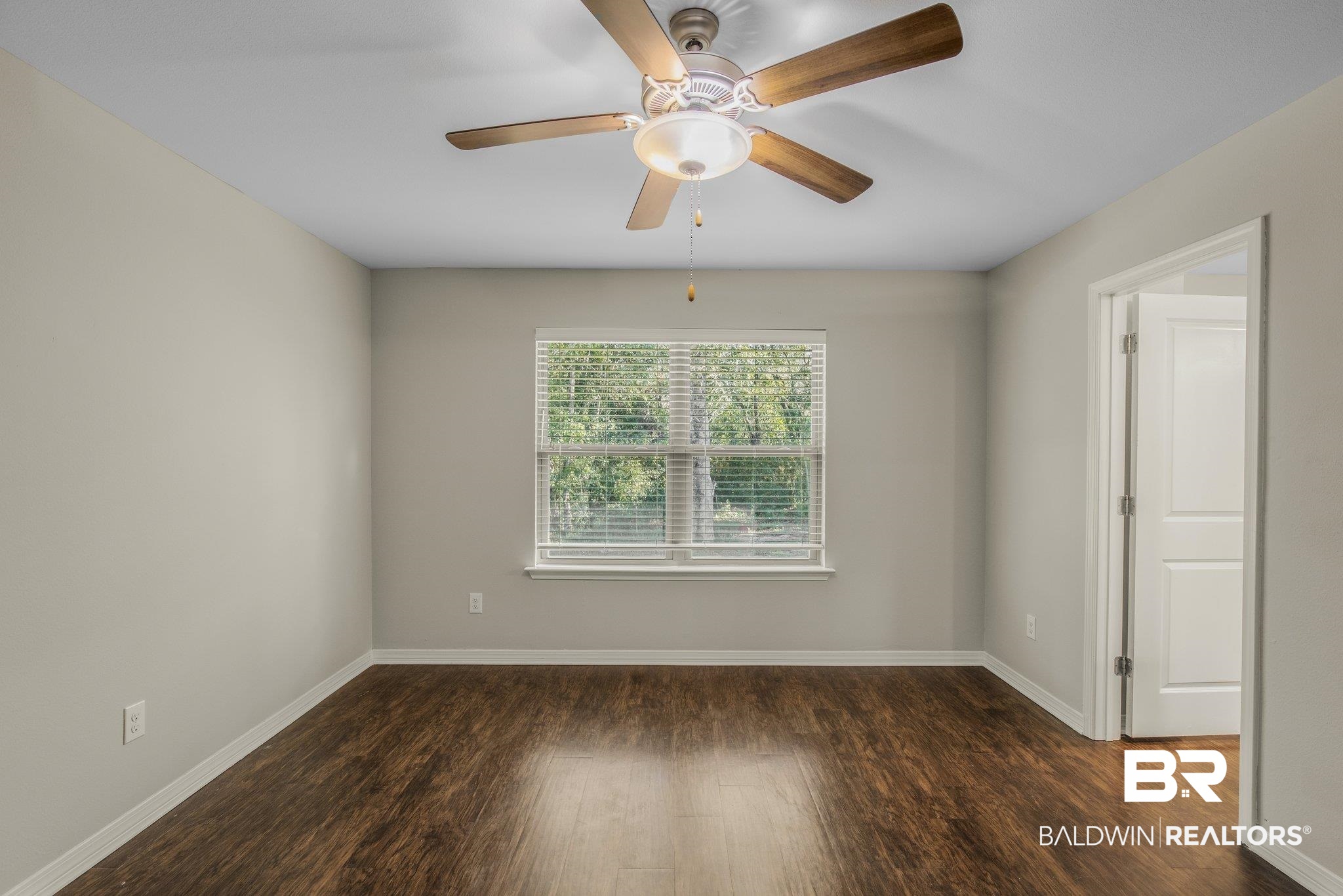 3836 Chesterfield Lane Foley, AL 36535 - Photo 17 of 38 Primary Suite