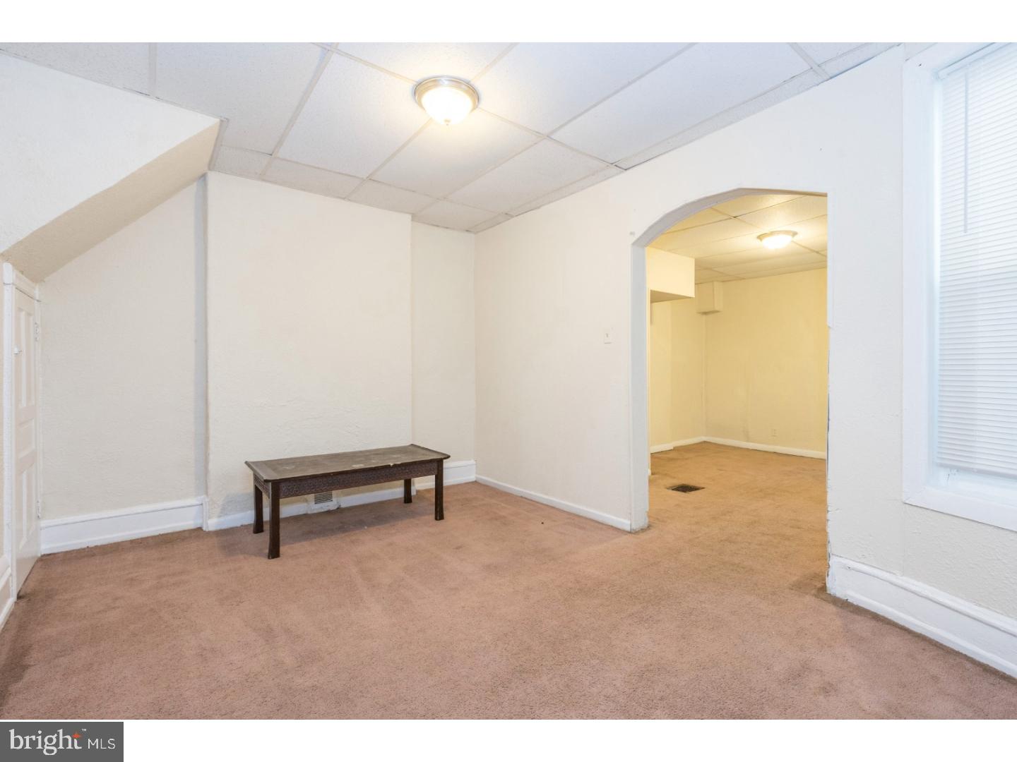 1644 Point Breeze Avenue Philadelphia, PA 19145 - Photo 4 of 22